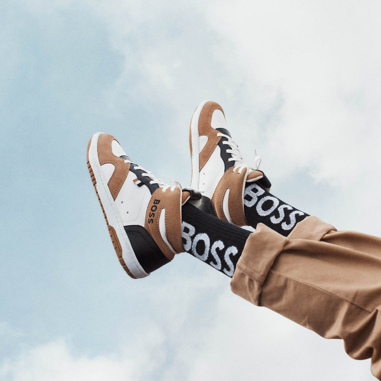 Tenis BOSS blancos para niños y adolescentes