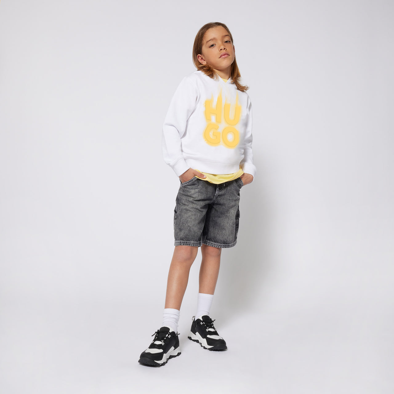 Short HUGO para niños y teens de mezclilla