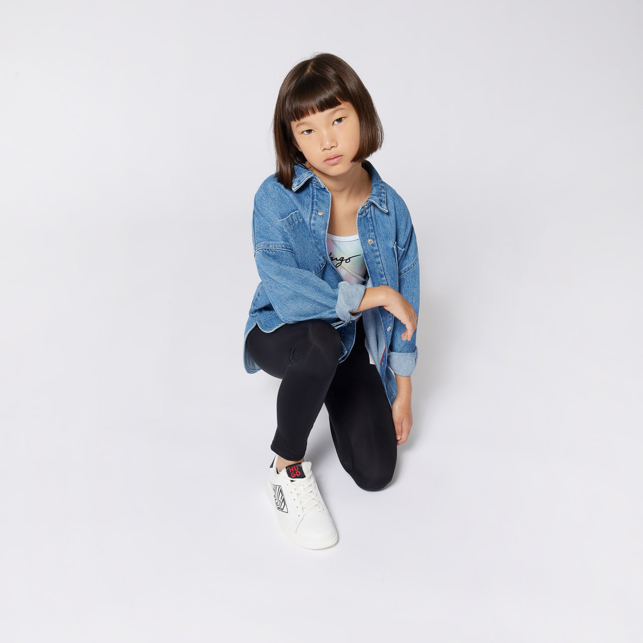 HUGO Traje de baño para niña y adolescente completo color tornasol