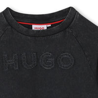 Thumbnail for HUGO Playera para niña y teen corta negra logo al frente