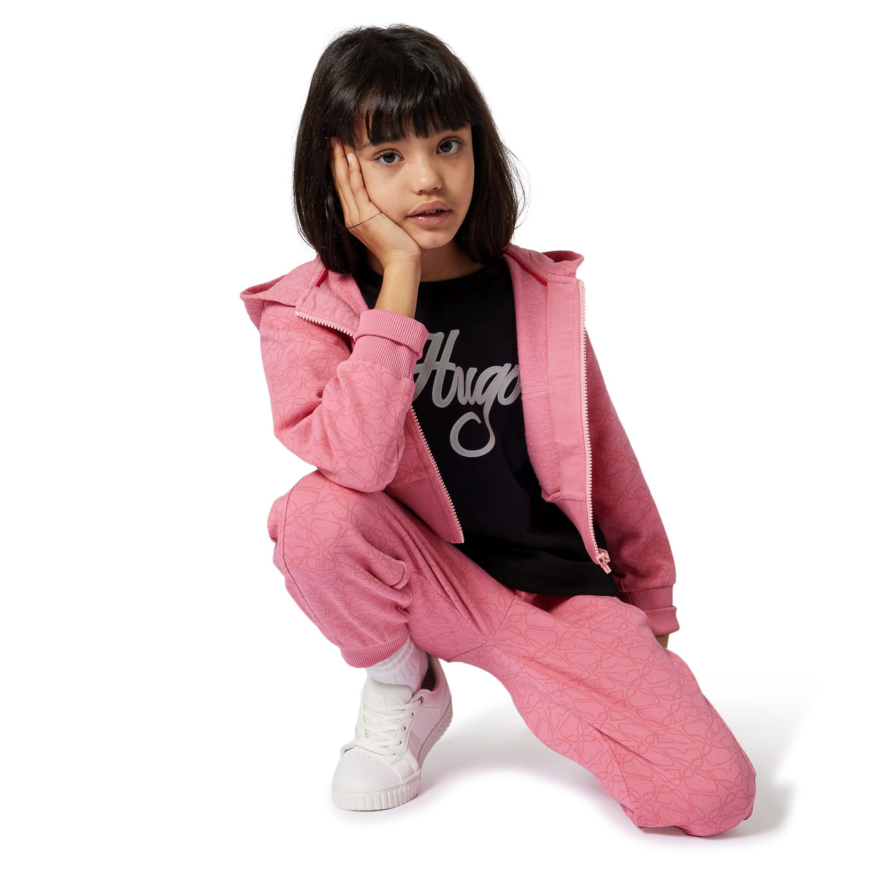 HUGO Playera corta para niña y adolescente negra logo en aplicacion