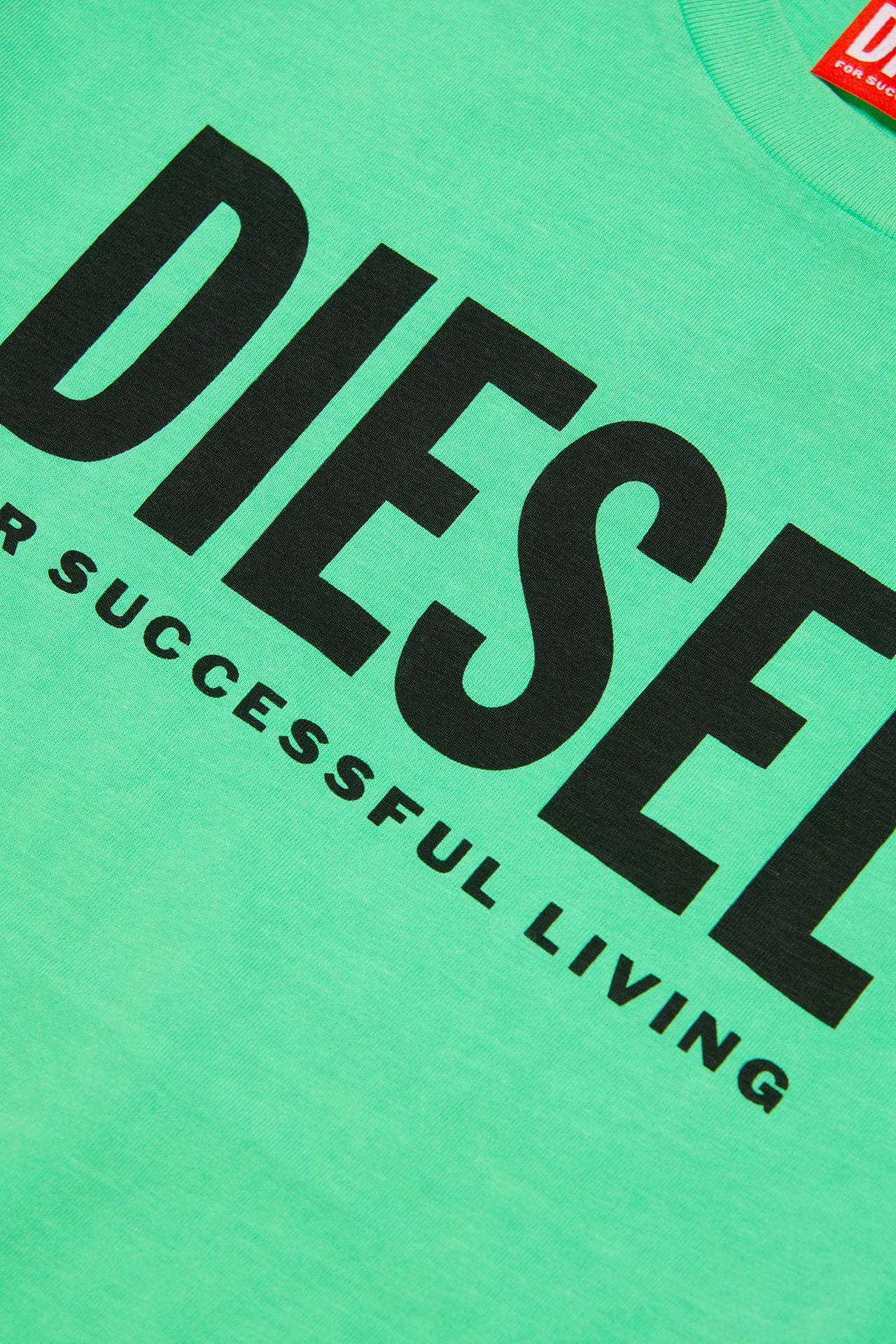 Playera DIESEL para niño y teens