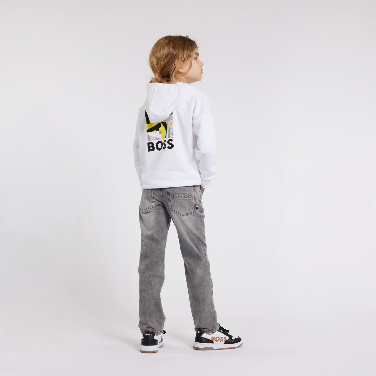 Jeans BOSS para niños y adolescentes