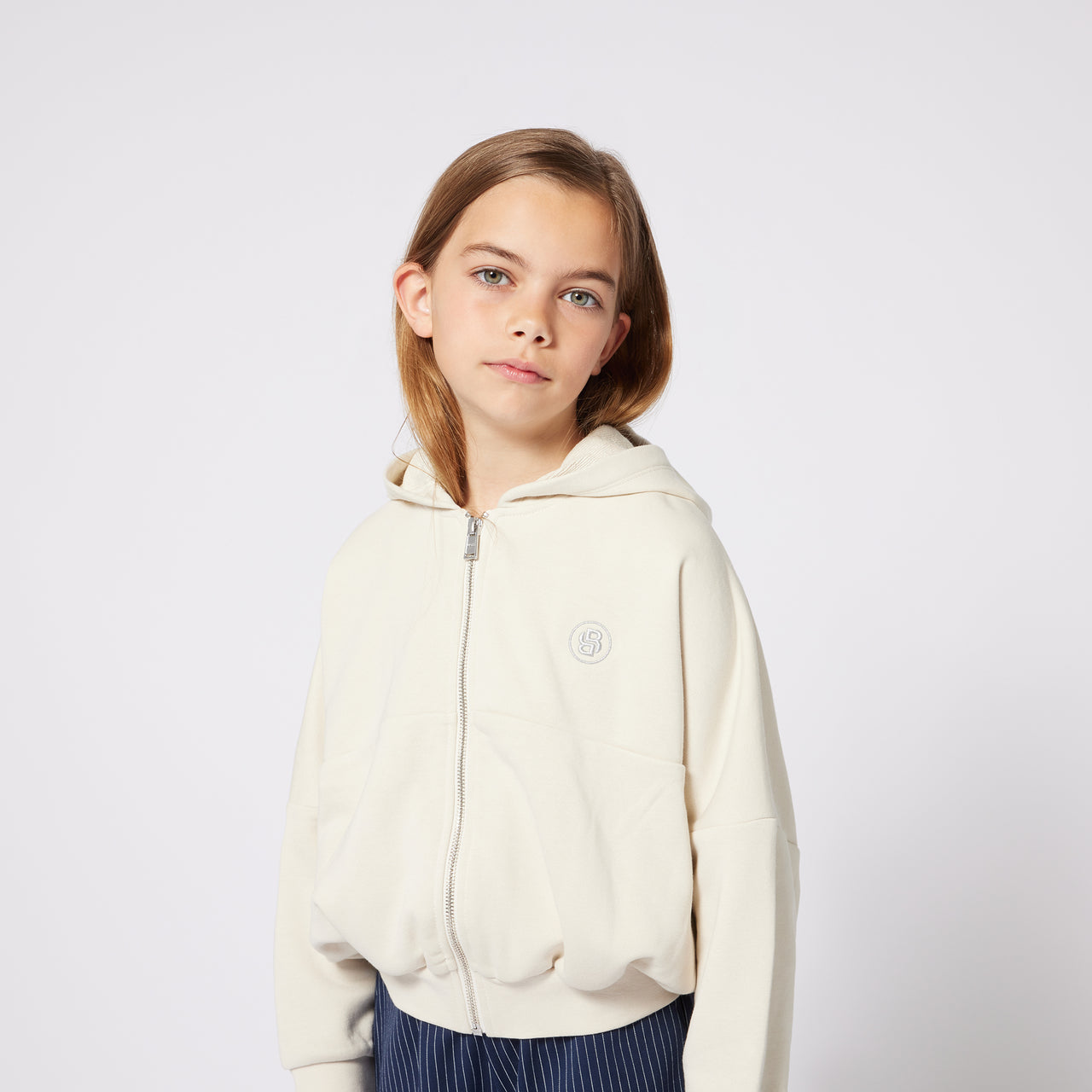 BOSS Sudadera para niña y adolescente con cierre hueso