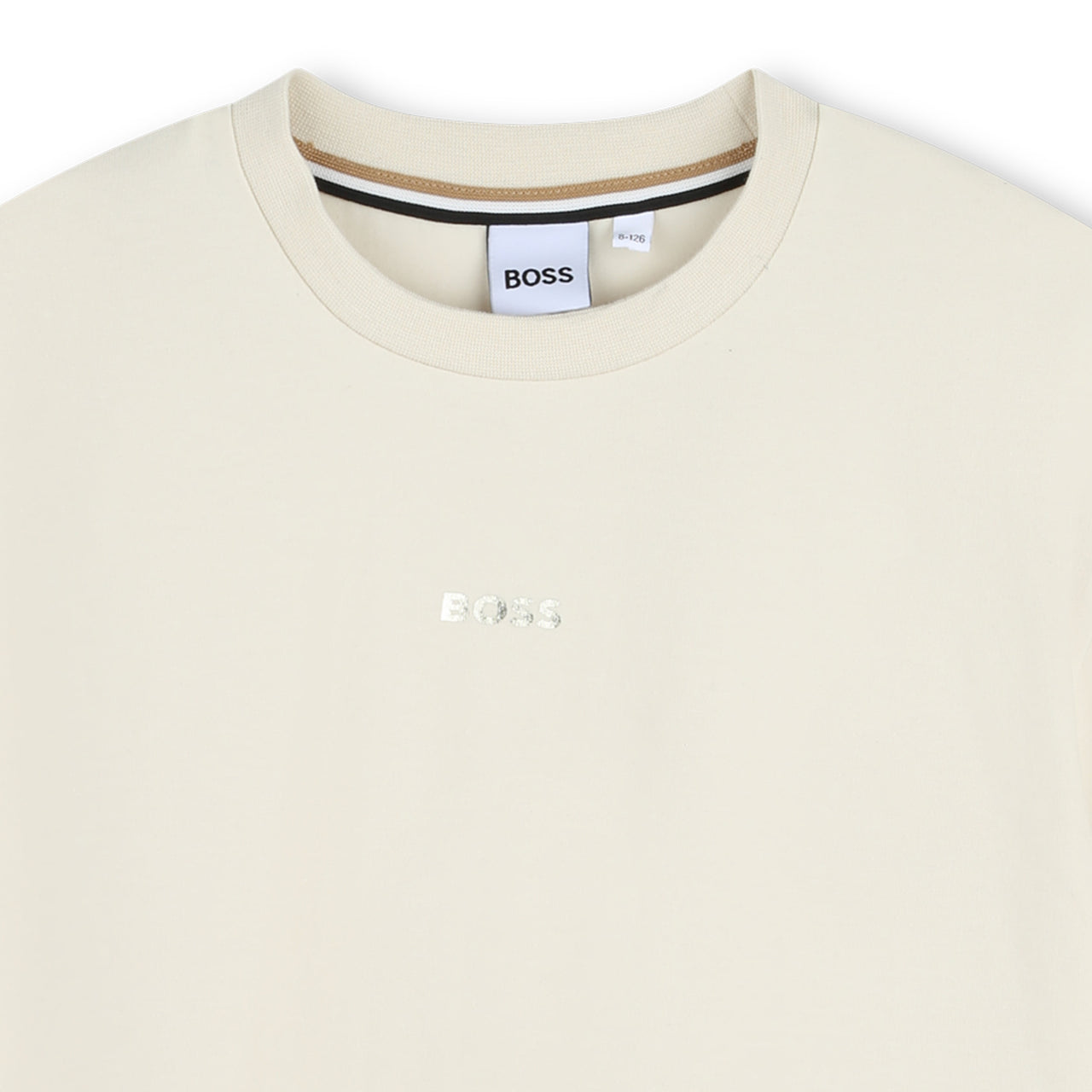 BOSS Playera para niña y teen color hueso pequeño logo al frente con aplicación