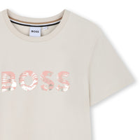 Thumbnail for BOSS Playera para niña y teen color hueso logo al frente rosa con aplicación