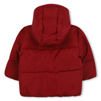 Thumbnail for Boss chamarra para bebe color vino con capucha