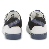 Thumbnail for BOSS Tenis para niño pequeño blanco con azul agujeras aparentes y cierre al costado