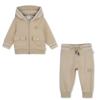 Thumbnail for BOSS Set de pants para bebe beige, con capucha y bolsas frontales