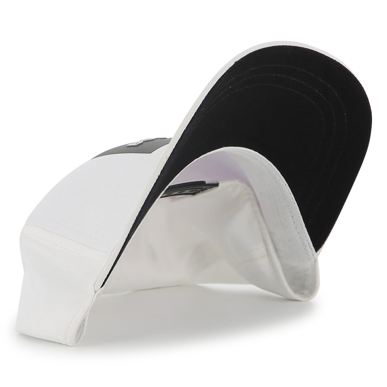 BOSS Gorra blanca para niño y teen logo plastificado en relieve