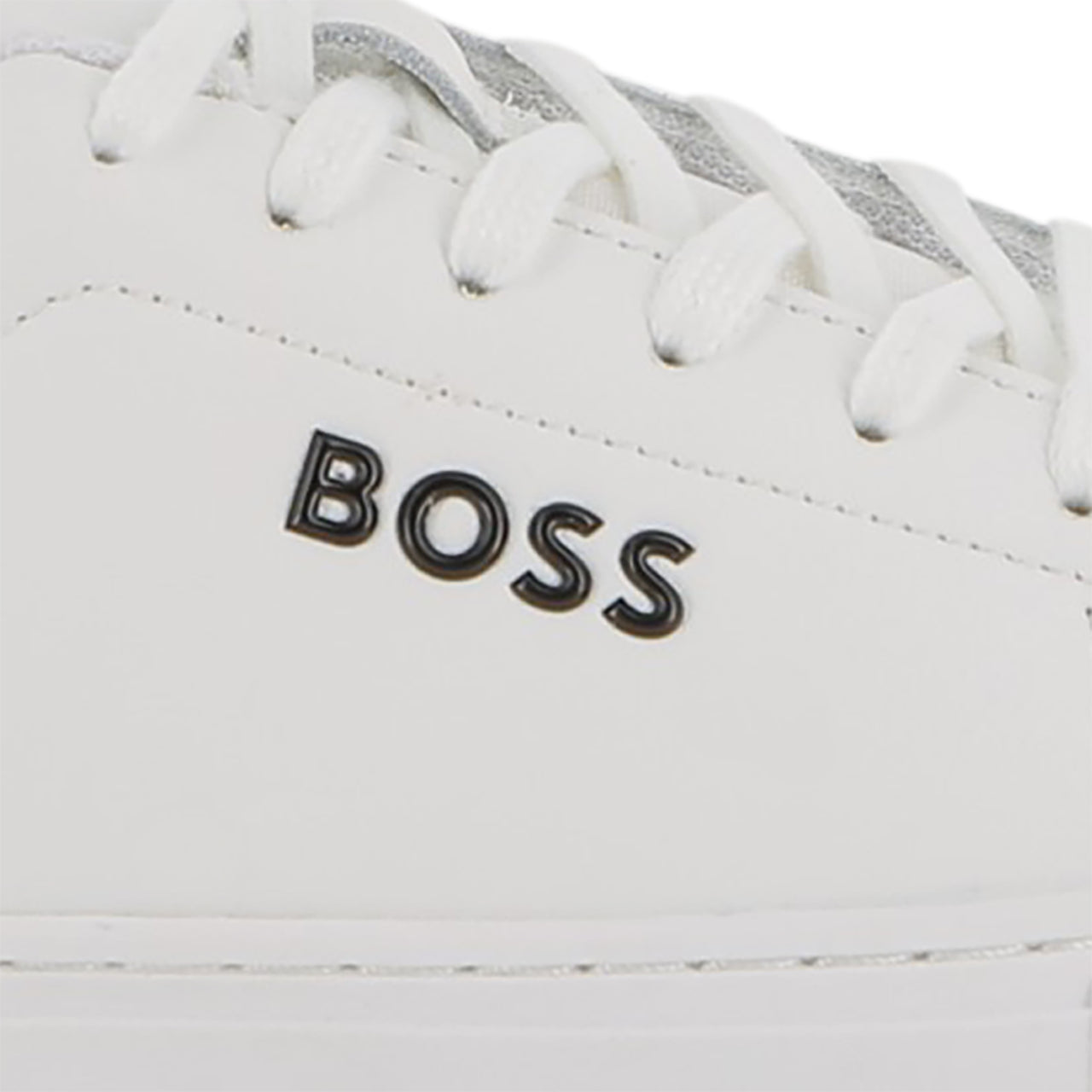 Boss tenis para niño y teen con agujetas blancos pequeño logo en negro realzado
