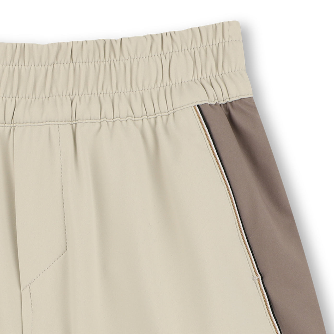 Boss Short para niño y teen tonos beige