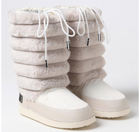 Thumbnail for Bota para para mujer MOSCHINO beige