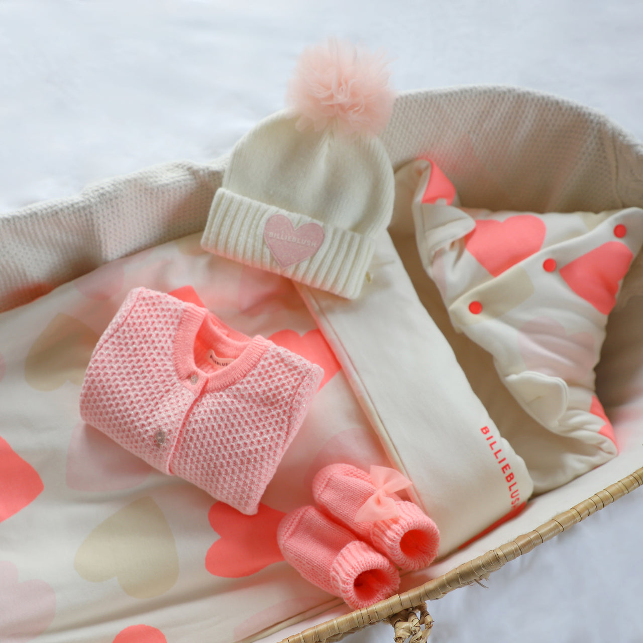 Billieblush Sweter rosa con botones para bebe